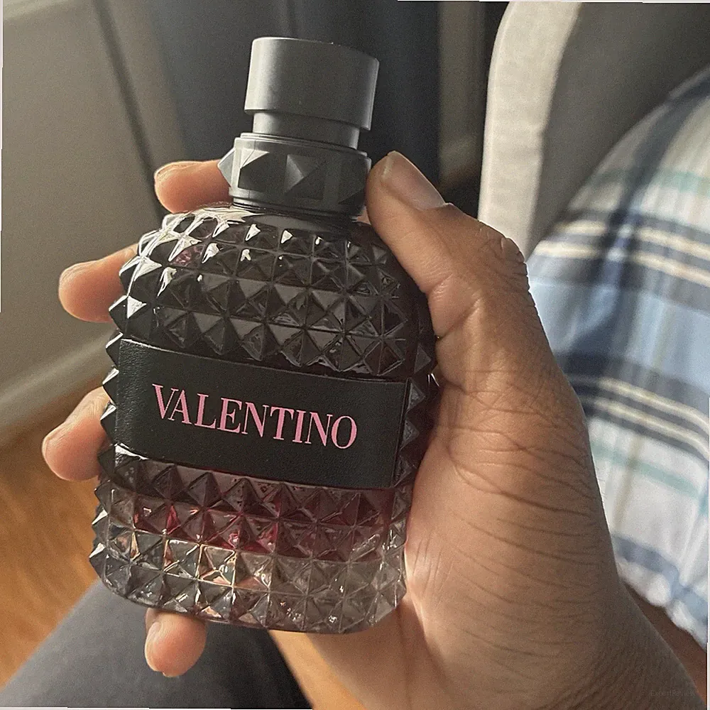 Valentino Uomo Born in Roma Intense Perfume 3.4 fl oz Travel Size